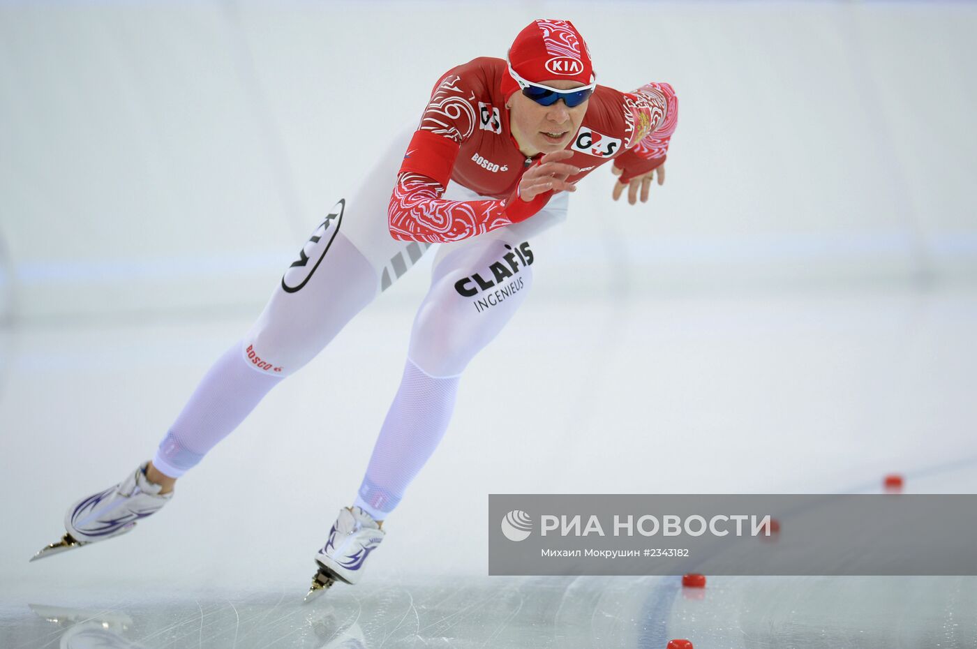 Конькобежный спорт. Чемпионат России. Первый день