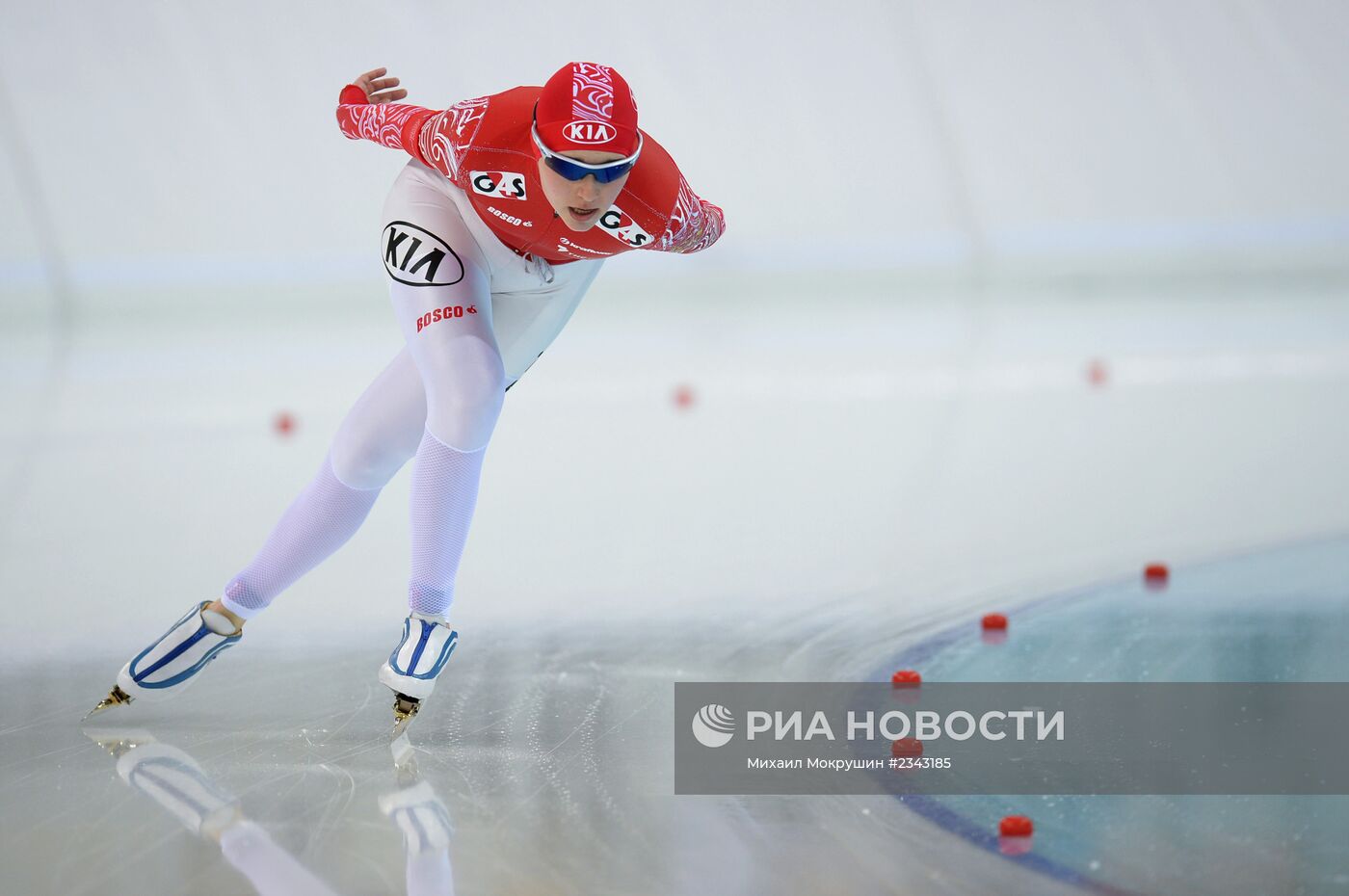 Конькобежный спорт. Чемпионат России. Первый день