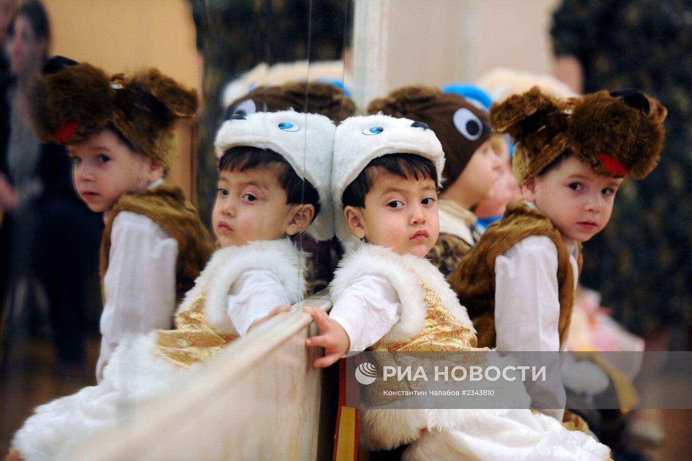 Новогодний утренник в детском доме в Великом Новгороде