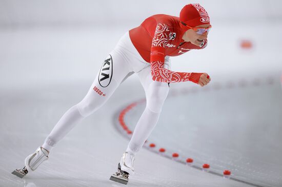 Конькобежный спорт. Чемпионат России. Третий день