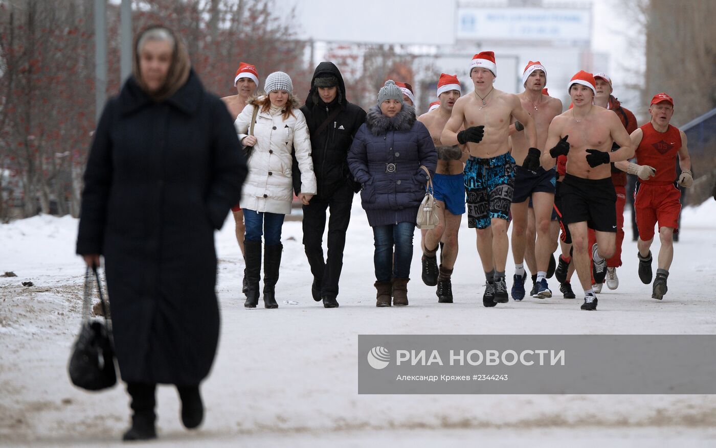 Новогодний забег "моржей" в Новосибирске