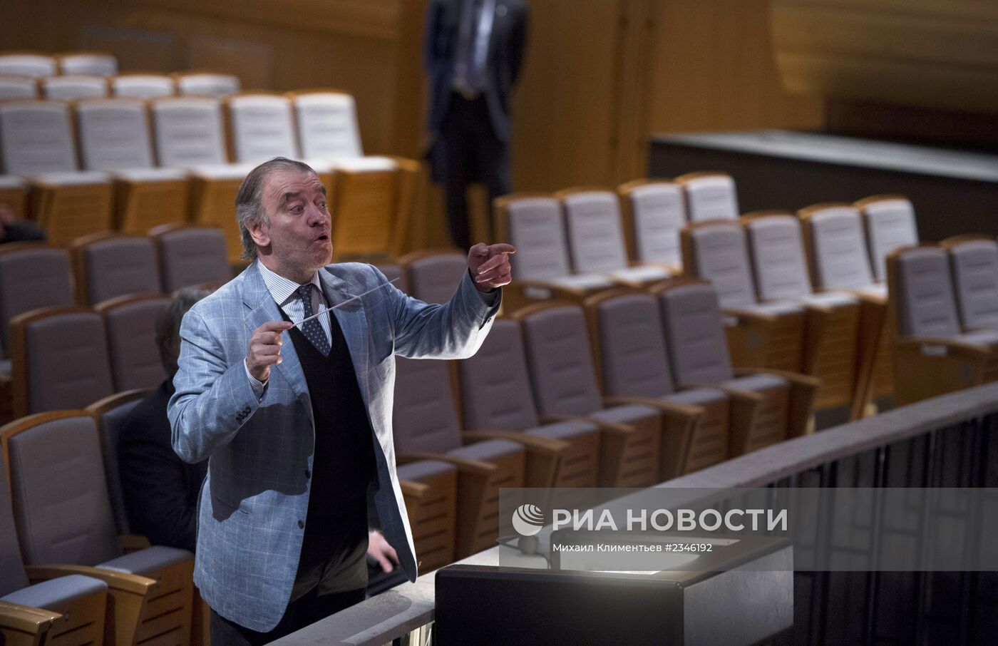 Рабочая поездка В.Путина в Санкт-Петербург