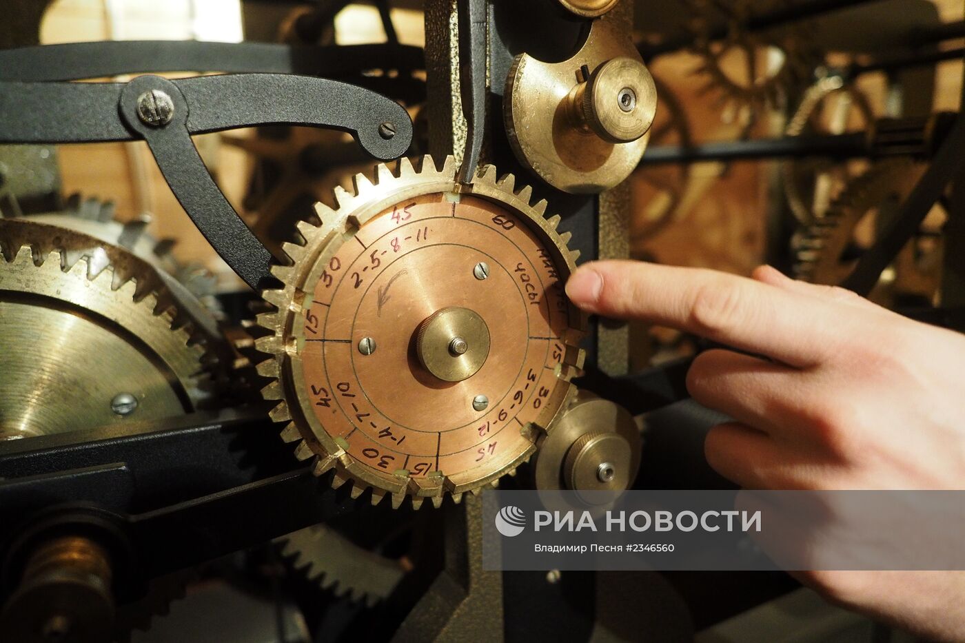 Смотритель башенных часов в Нижнем Новгороде