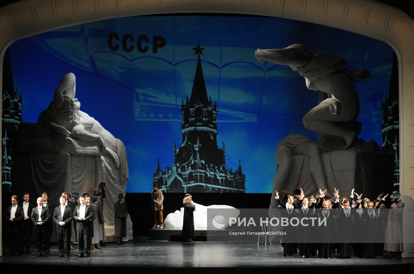 Открытие Крещенского фестиваля в театре "Новая Опера"
