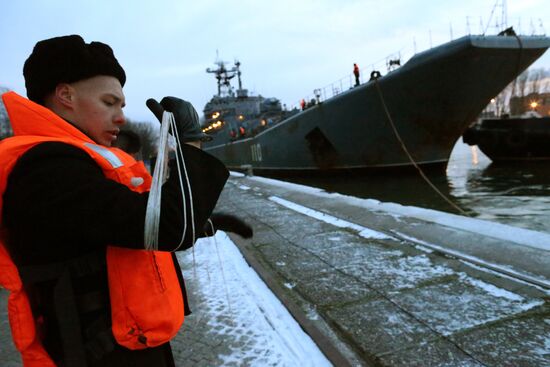 Большой десантный корабль "Александр Шабалин" вернулся в Балтийск из похода