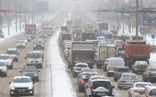 Снегопад в Москве