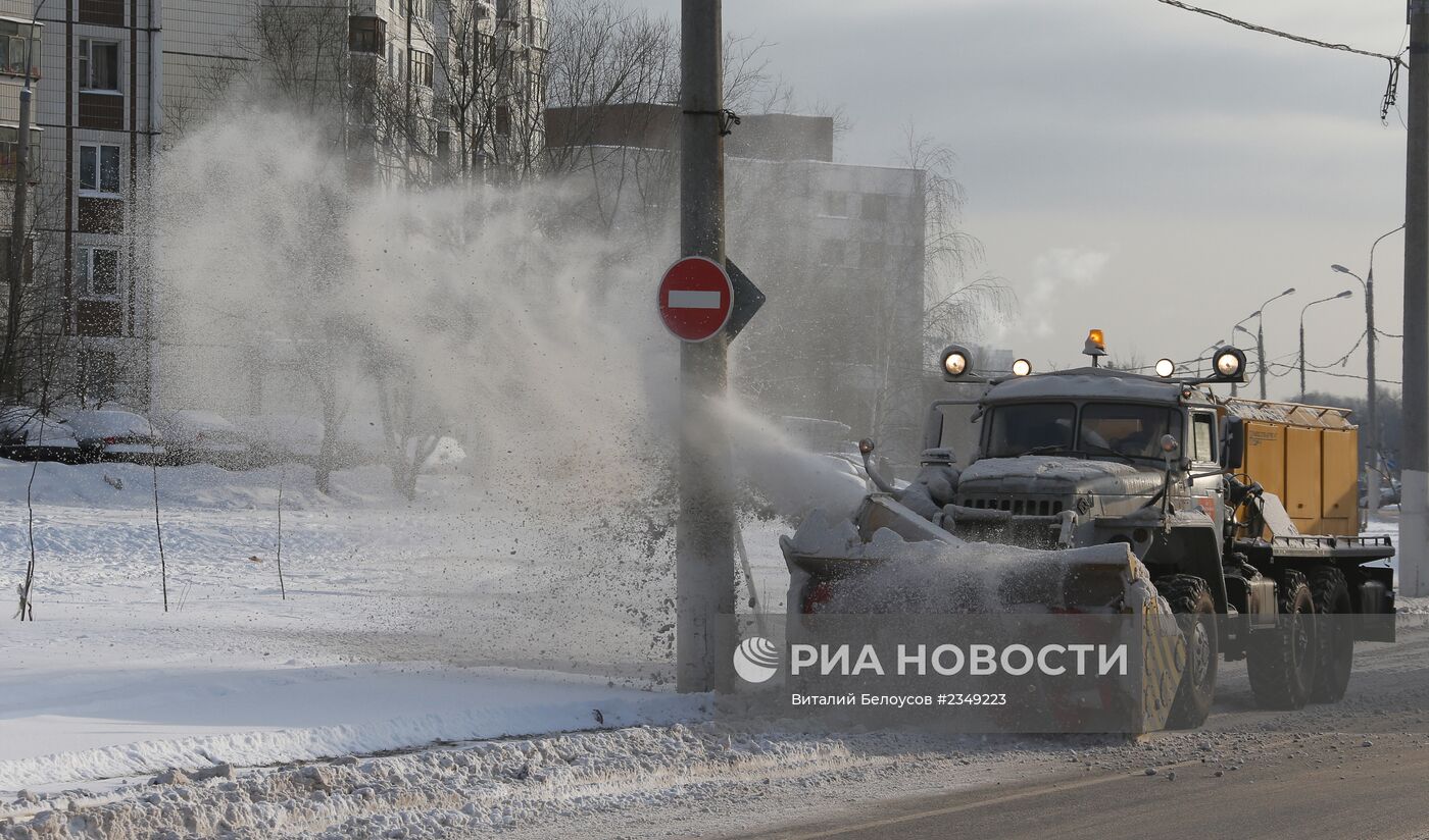 Уборка снега в Москве