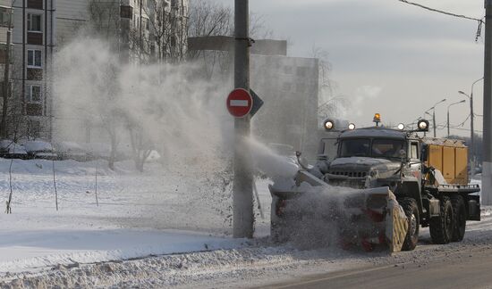 Уборка снега в Москве