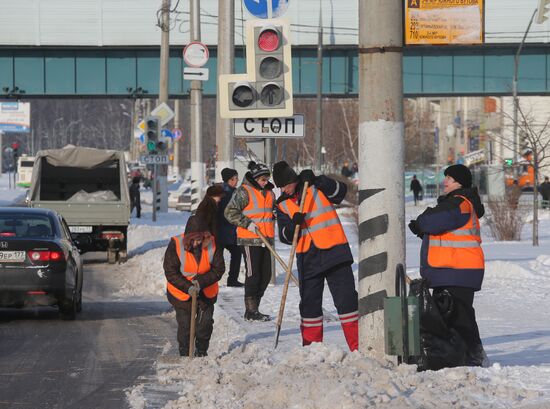 Уборка снега в Москве