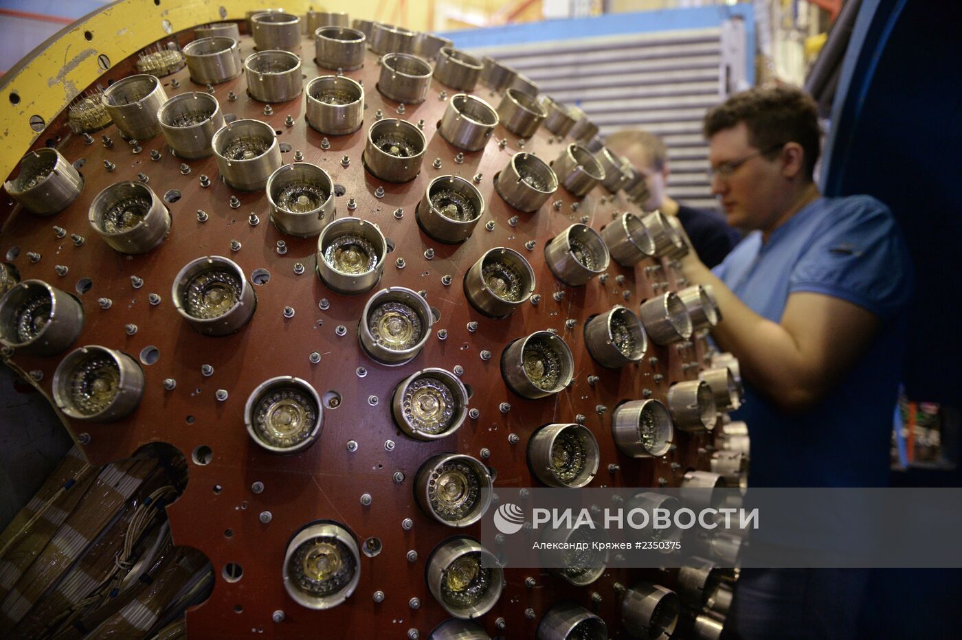 Коллайдеры в институте ядерной физики в Новосибирске