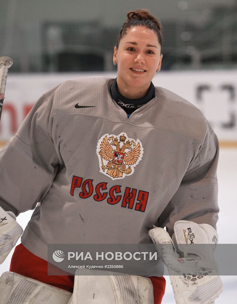 Хоккей. Тренировка женской олимпийской сборной России