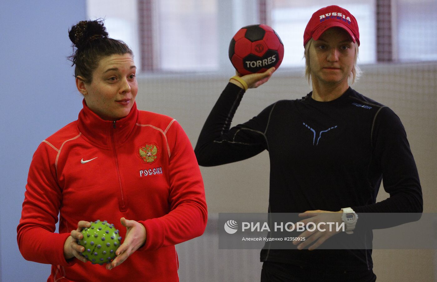 Хоккей. Тренировка женской олимпийской сборной России