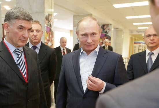 В.Путин посетил Национальный исследовательский ядерный университет "МИФИ"