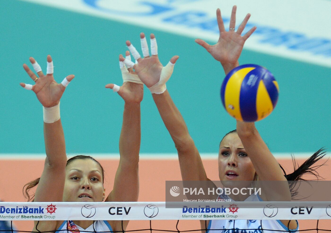 Волейбол. Лига Чемпионов. Матч "Динамо-Казань" - "Динамо" (Москва)