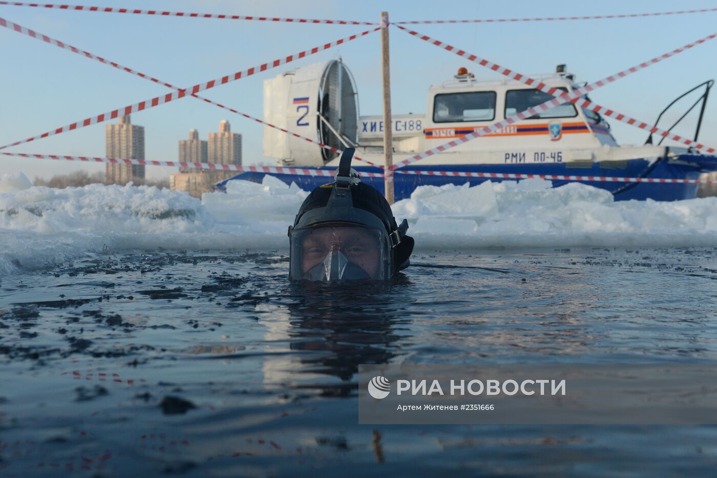 Рейд сотрудников МЧС по местам рыбной ловли