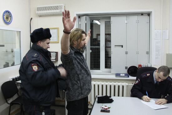 Лидер "Коррозии металла" Сергей "Паук" Троицкий задержан в аэропорту Новосибирска