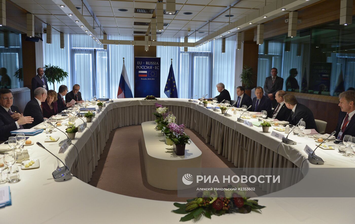 Встреча на высшем уровне Россия – Европейский союз в Брюсселе Встреча на высшем уровне Россия – Европейский союз в Брюсселе