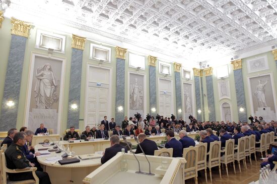 Совместное заседание коллегий Генпрокуратуры РФ, Минобороны РФ и министерства промышленности и торговли РФ