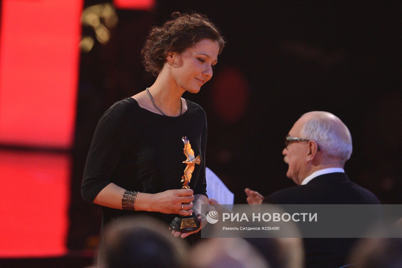 Церемония вручения премии "Золотой Орел"