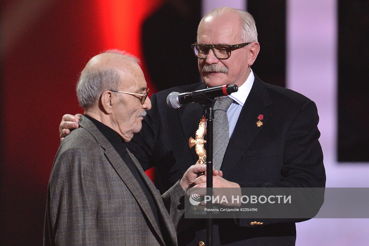 Церемония вручения премии "Золотой Орел"