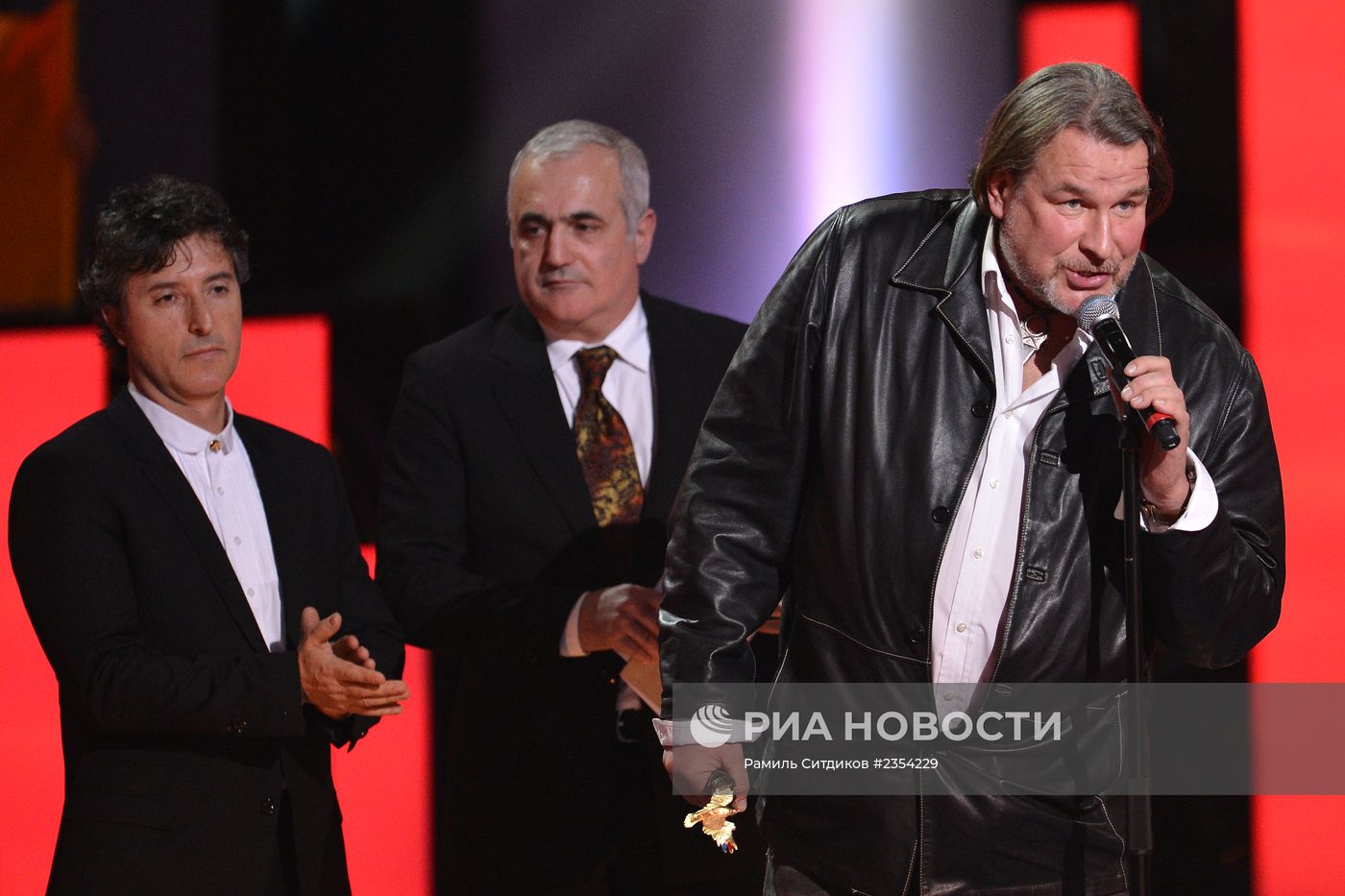 Церемония вручения премии "Золотой Орел"