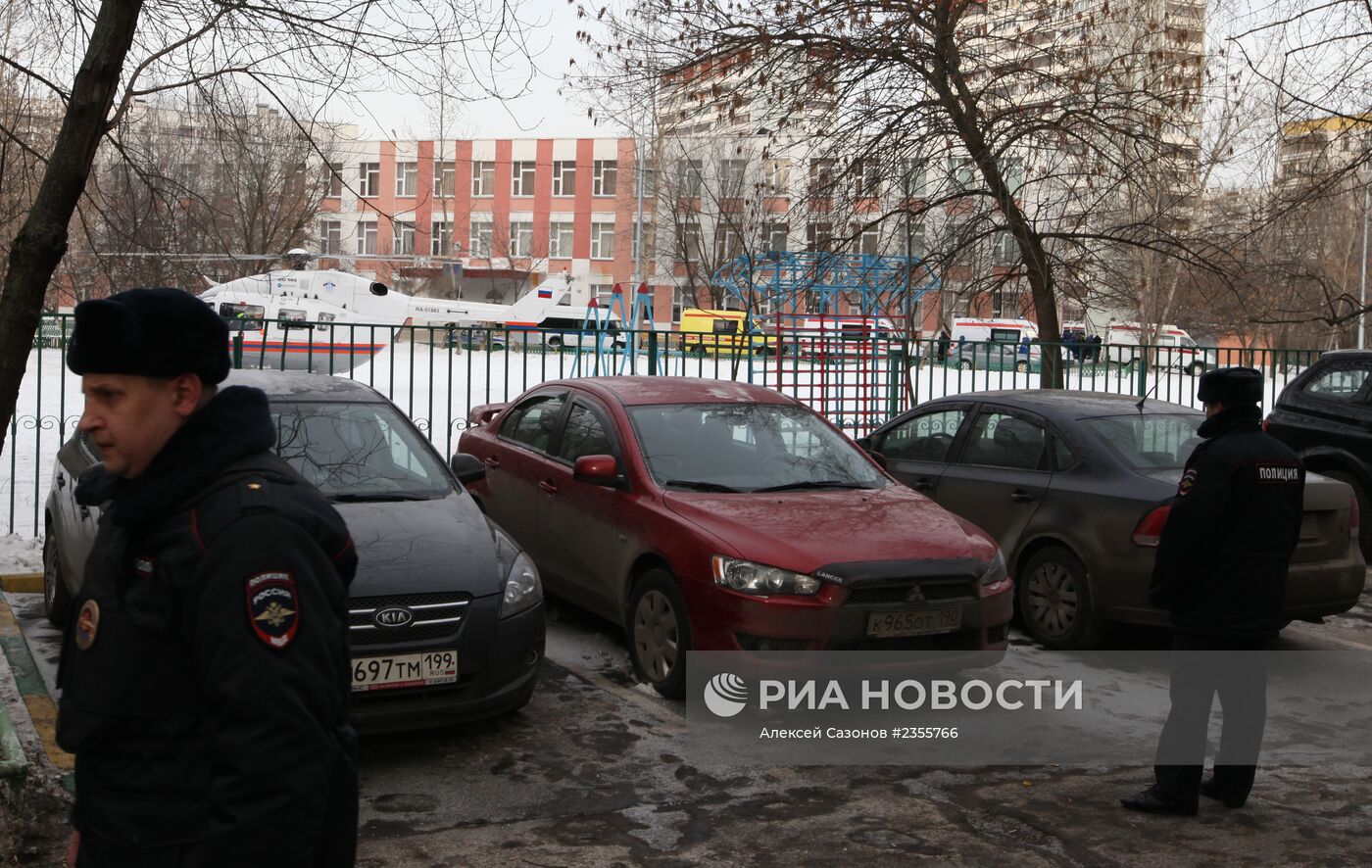 Старшеклассник открыл стрельбу в московской школе