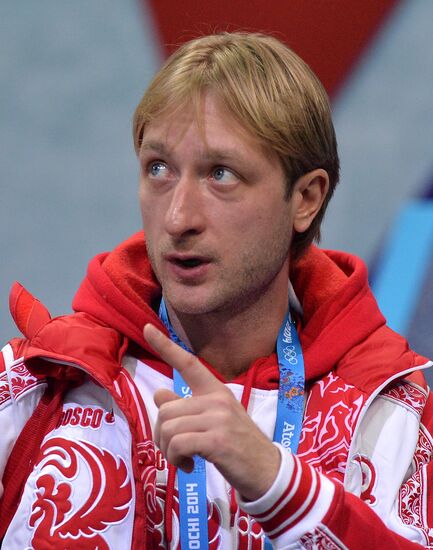 Олимпиада 2014. Фигурное катание. Команды. Пары. Короткая программа