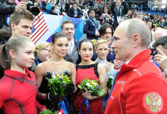 В.Путин посетил соревнования по фигурному катанию