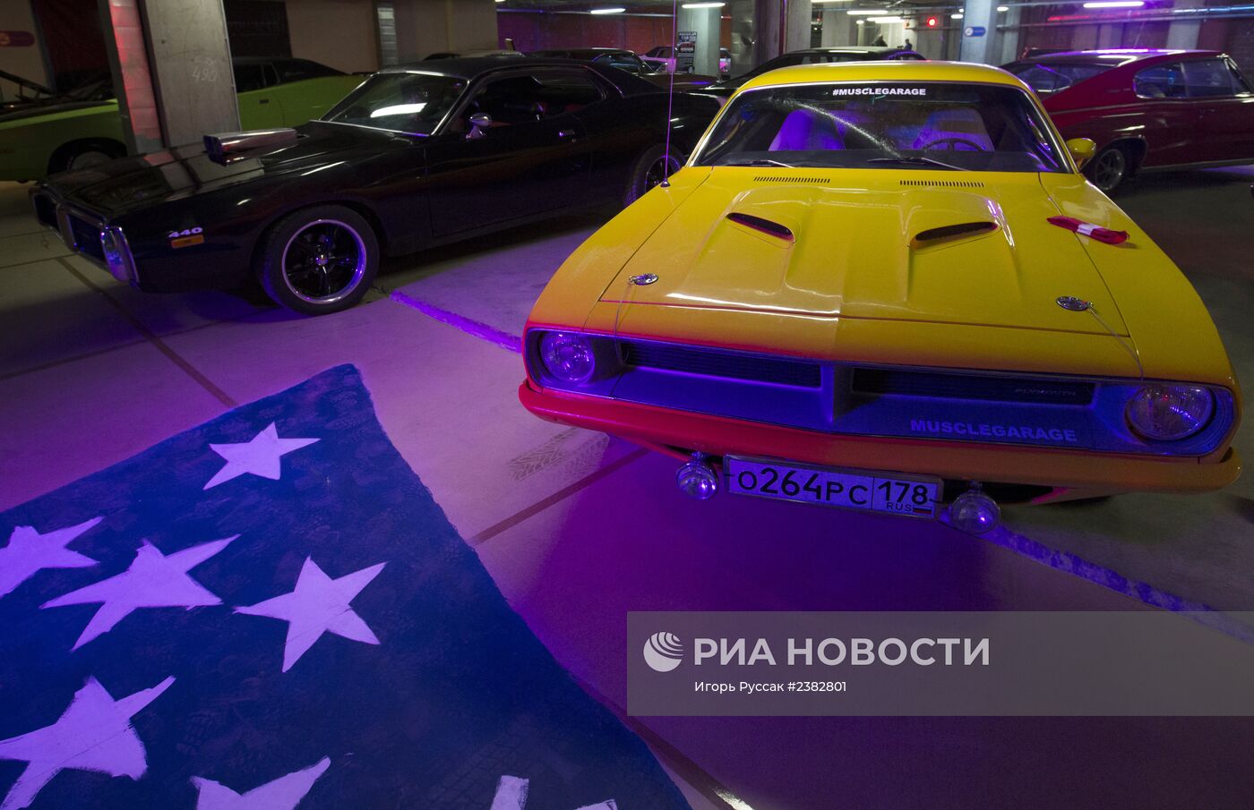 Выставка ретро-автомобилей American Car Show в Санкт-Петербурге | РИА  Новости Медиабанк