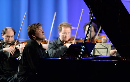 Гала-концерт закрытие VII Зимнего международного фестиваля искусств в Сочи