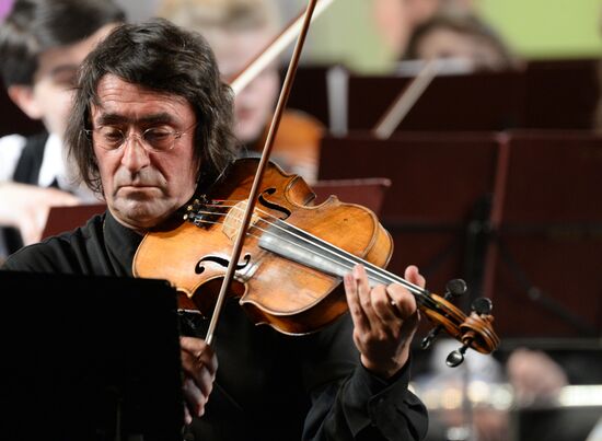 Гала-концерт закрытие VII Зимнего международного фестиваля искусств в Сочи