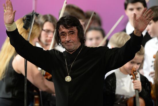 Гала-концерт закрытие VII Зимнего международного фестиваля искусств в Сочи