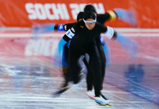 Олимпиада 2014. Конькобежный спорт. Женщины. Командная гонка преследования. Предварительные забеги