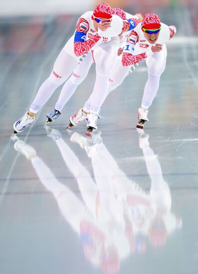 Олимпиада 2014. Конькобежный спорт. Женщины. Командная гонка преследования. Финальные забеги