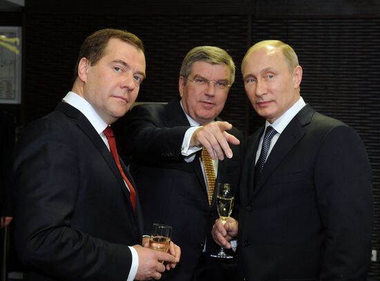 В.Путин и Д.Медведев посетили церемонию закрытия XXII зимних Олимпийских игр в Сочи