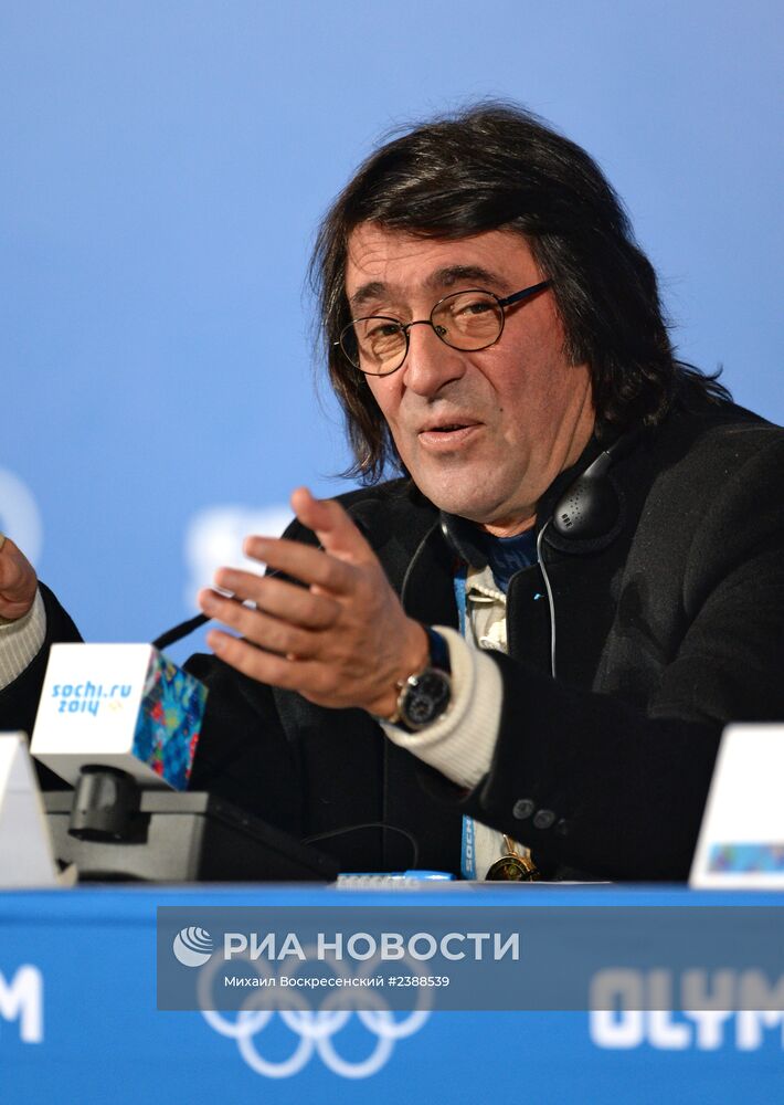 Пресс-конференция К. Эрнста, посвященная закрытию XXII Олимпиады в Сочи