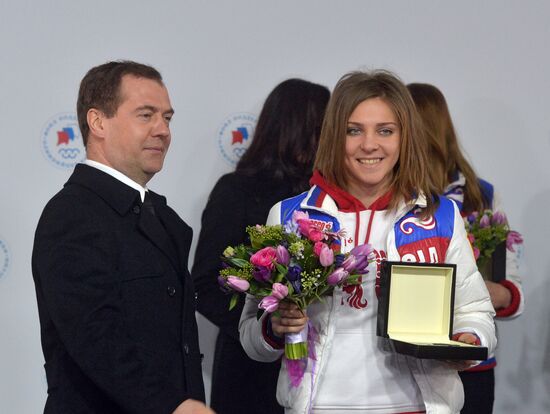 Д.Медведев поздравил победителей и призеров Олимпийских игр в Сочи