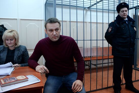 Рассмотрение ходатайства следствия о домашнем аресте Алексея Навального