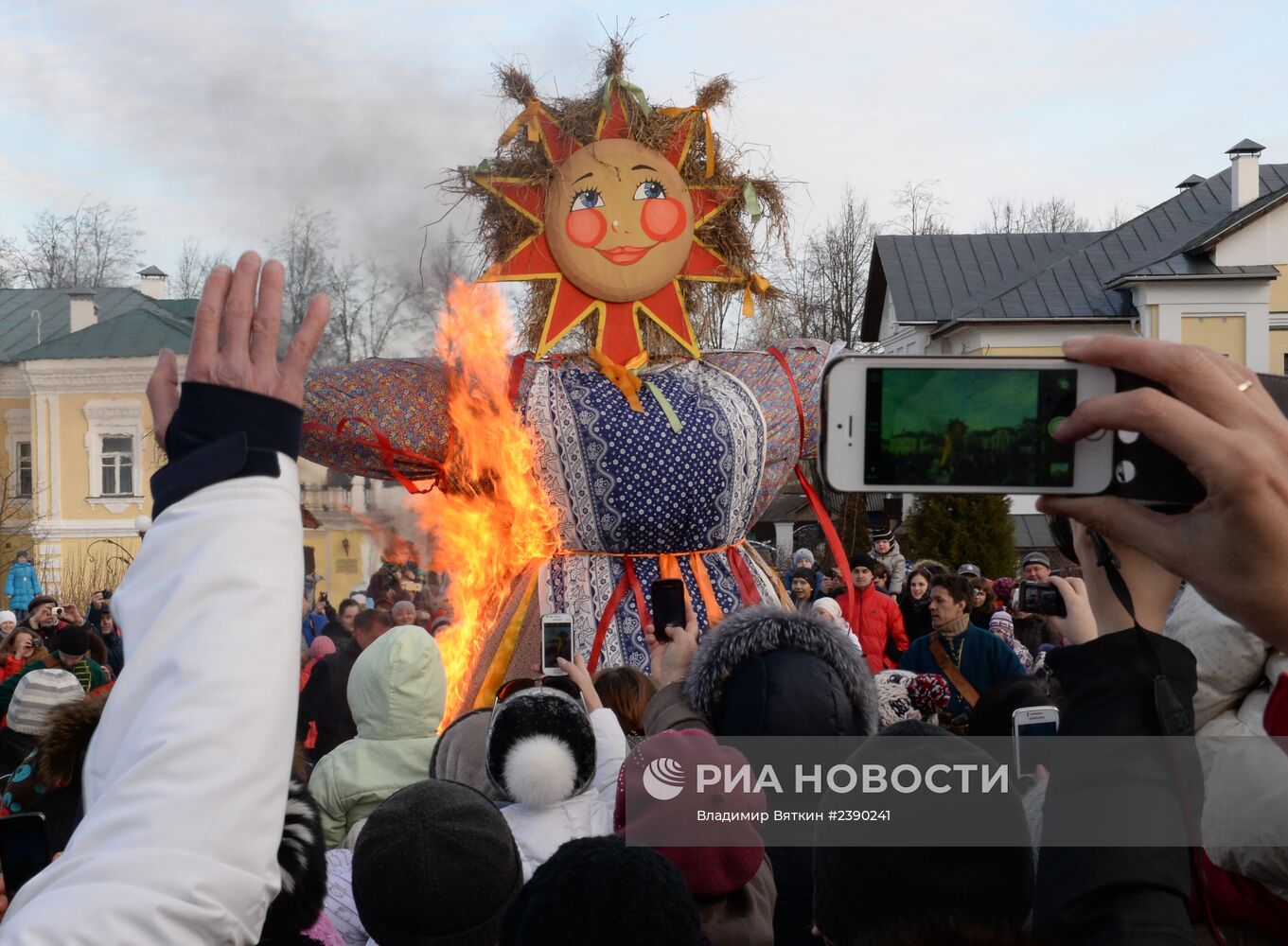 Проводы Масленицы в Суздале