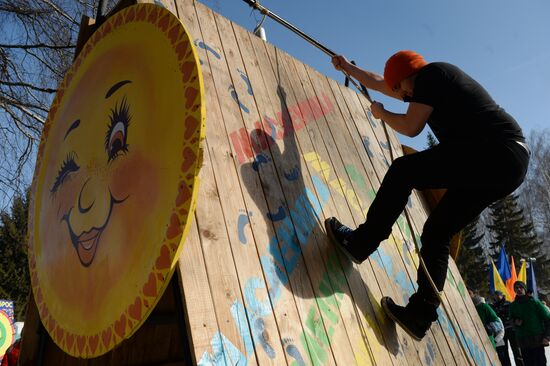 Проводы Масленицы в регионах России