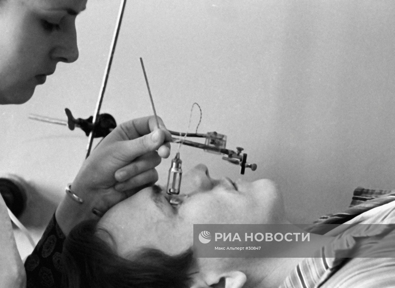 ЛАБОРАНТ ПАЦИЕНТ ТОНОГРАФ