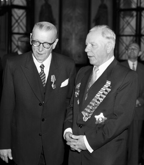 ВОРОШИЛОВ ПААСИКИВИ БЕСЕДА