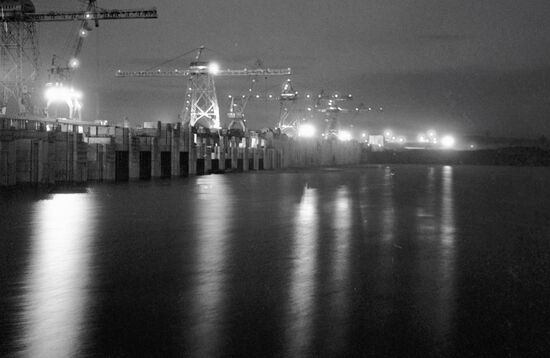 БРАТСКАЯ ГЭС СТРОИТЕЛЬСТВО