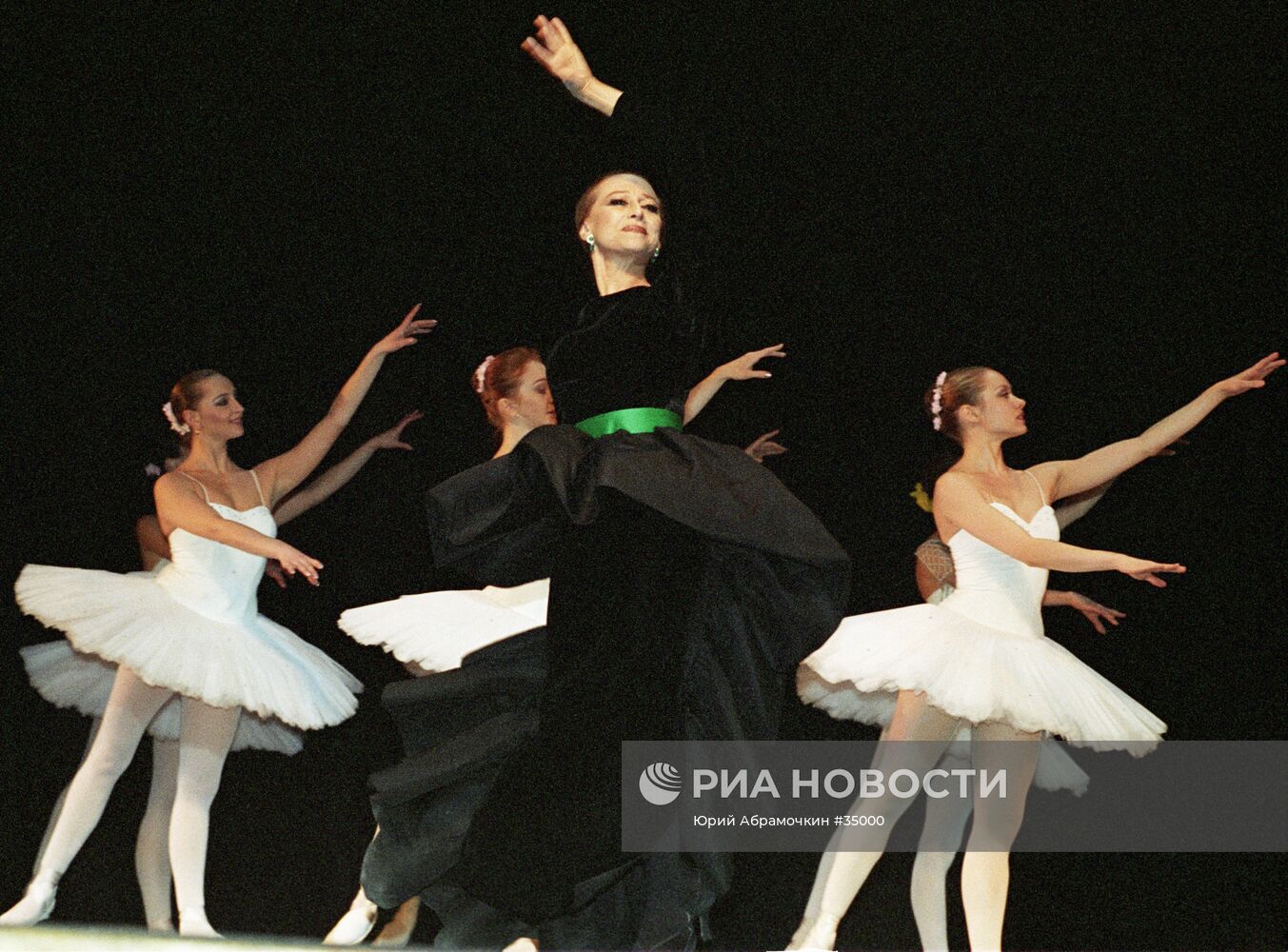 Балерина Майя Плисецкая