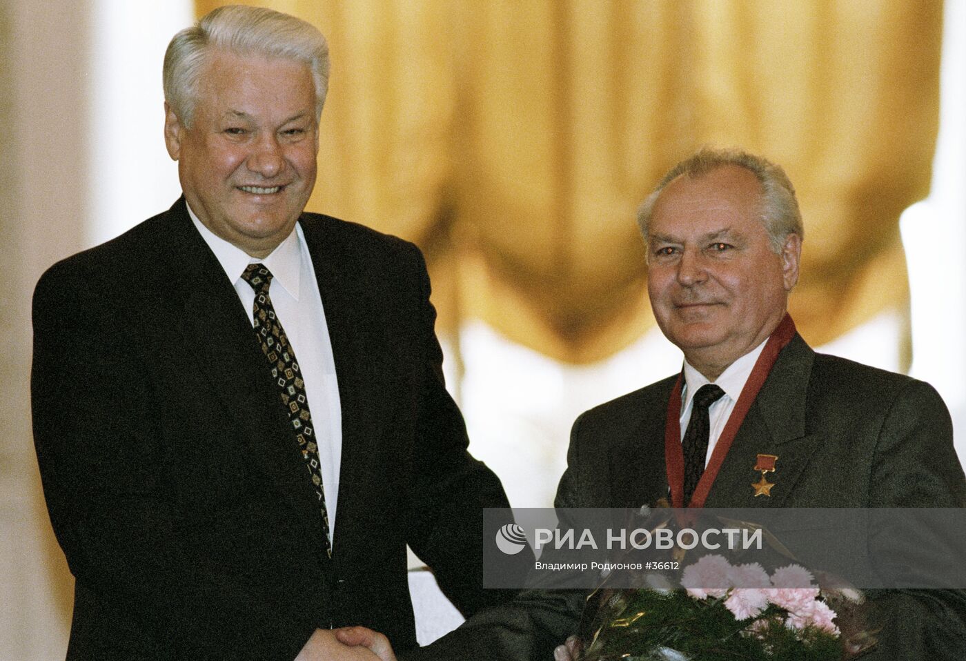 ЕЛЬЦИН ТИТОВ