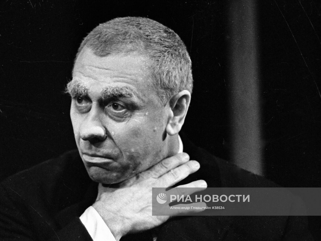 ПАПАНОВ СПЕКТАКЛЬ «ДОХОДНОЕ МЕСТО»