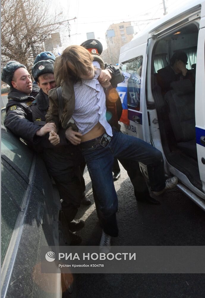 Митинг-спектакль против расширения НАТО