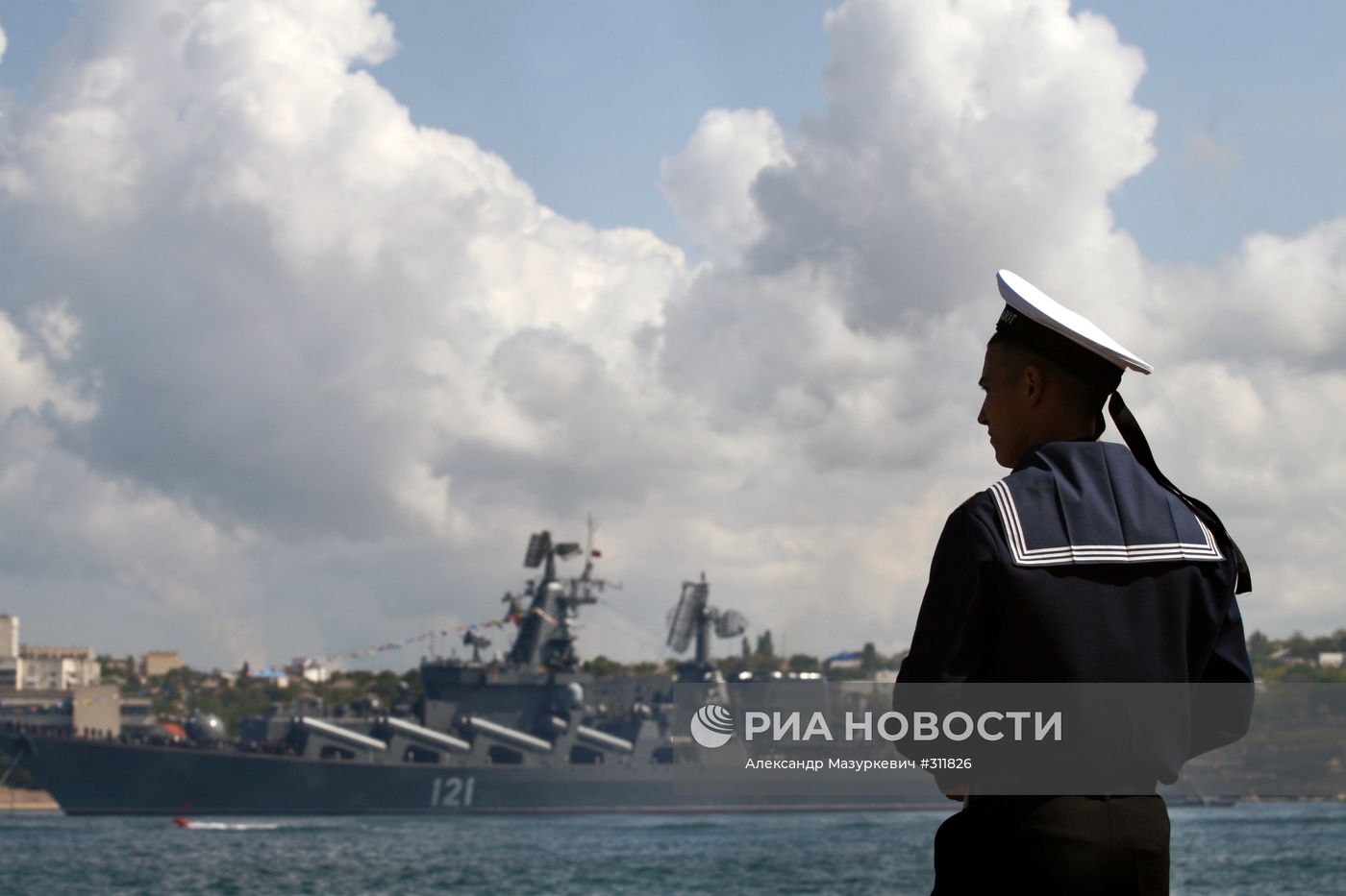 Военно-морской парад кораблей Черноморского флота РФ
