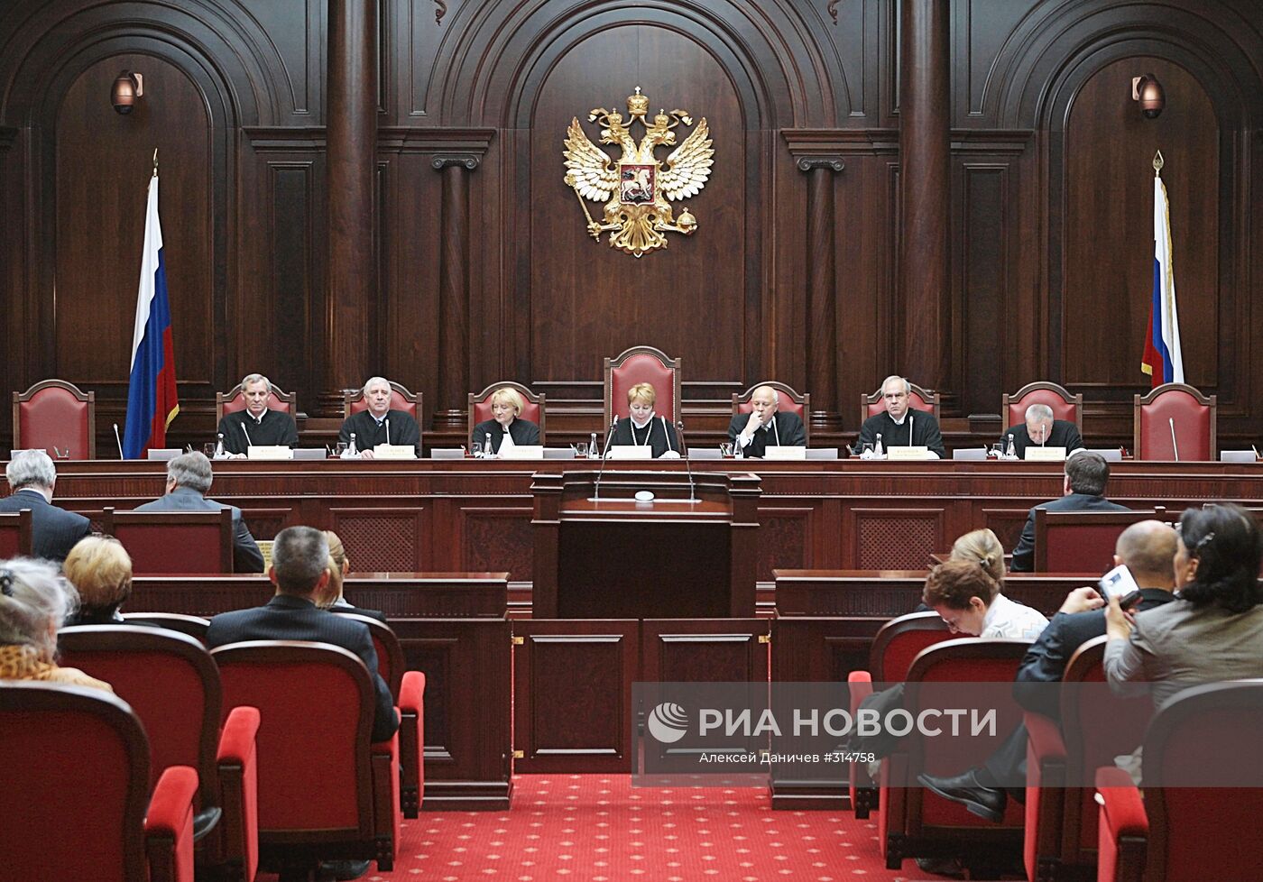 Первое заседание Конституционного суда в Санкт-Петербурге