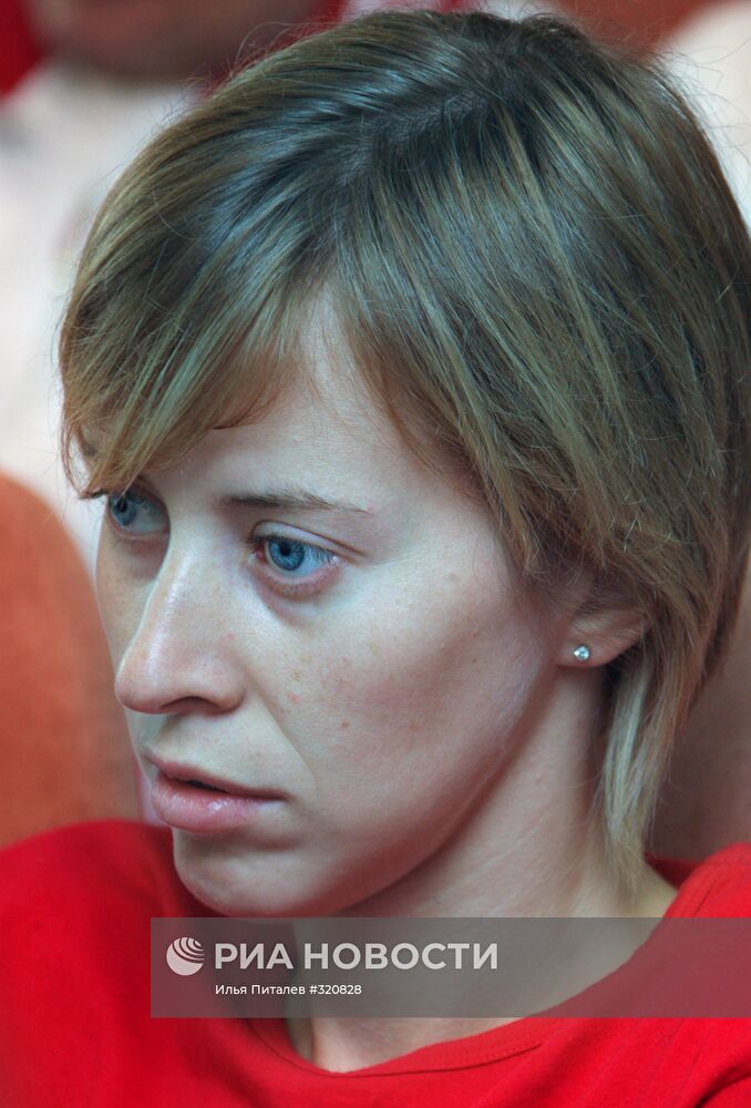 Двукратная олимпийская чемпионка по фехтованию Т. Логунова